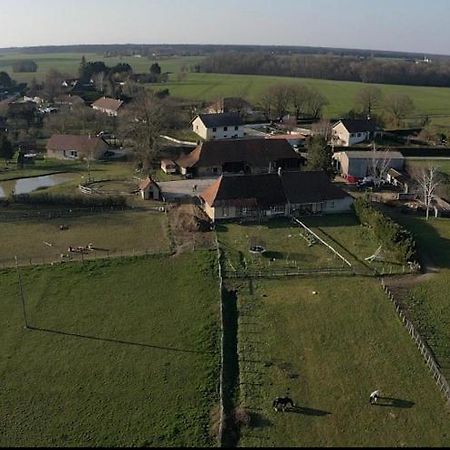 La Ferme De La Chassagne Hotel Devrouze Екстериор снимка